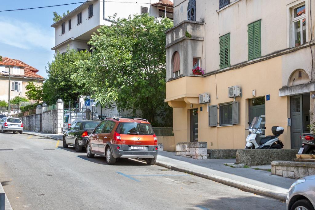 Centar Split Apartments Manus Exterior photo